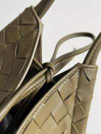 Picture of Bottega Veneta Handbags _SKUfw184065260fw
